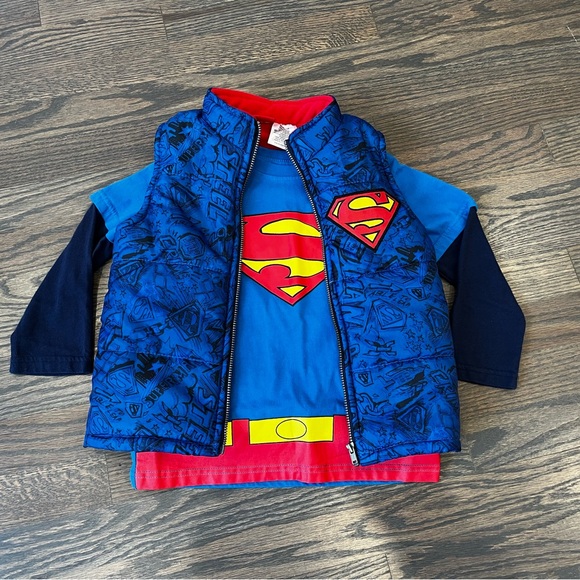EUC 4T Superman Outfit- Long sleeve, Jeans & Vest - Picture 3 of 11